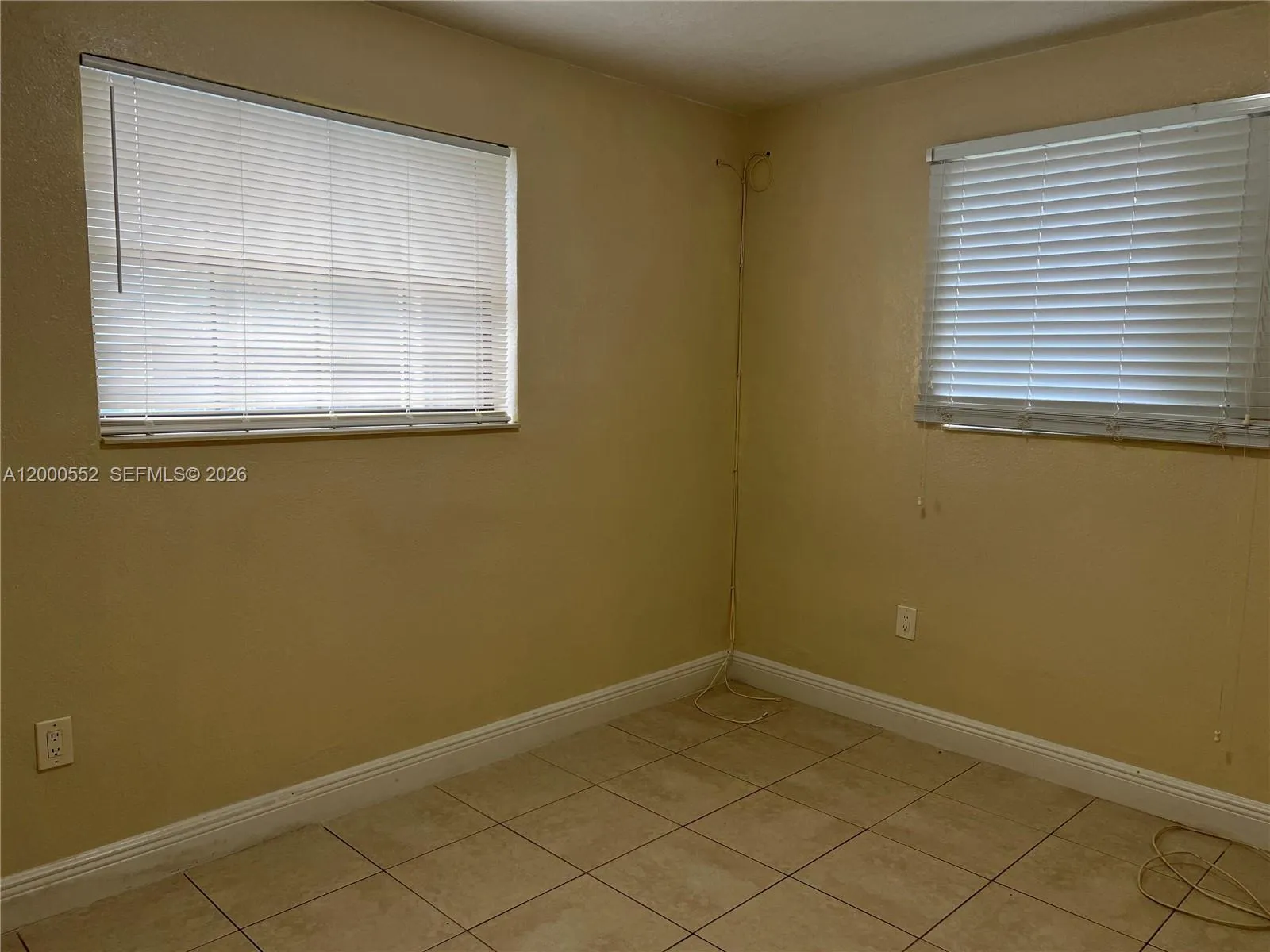 931 NW 34th Way, Lauderhill FL 33311