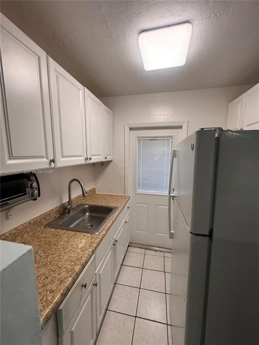 2900 N Ocean Blvd # 1, Fort Lauderdale FL 33308