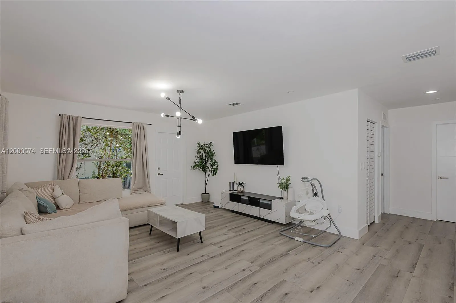 367 Buttonwood Shores Dr, Key Largo FL 33037