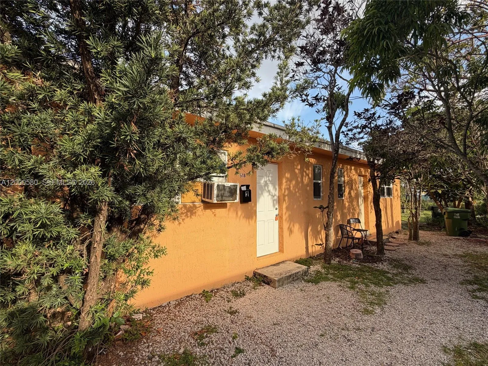 518 NW 10th St # 2, Hallandale Beach FL 33009