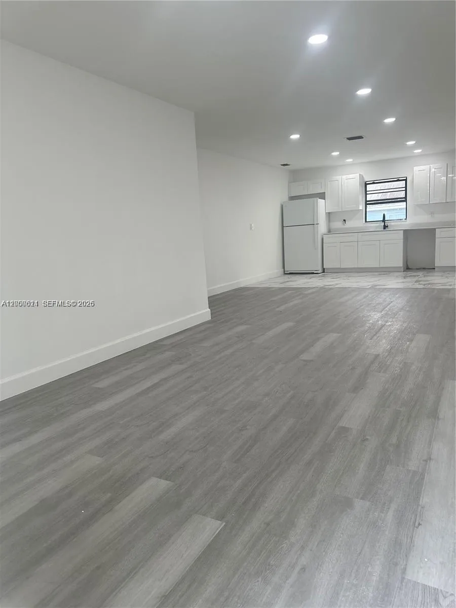 6560 SW 49th St # 1, Davie FL 33314