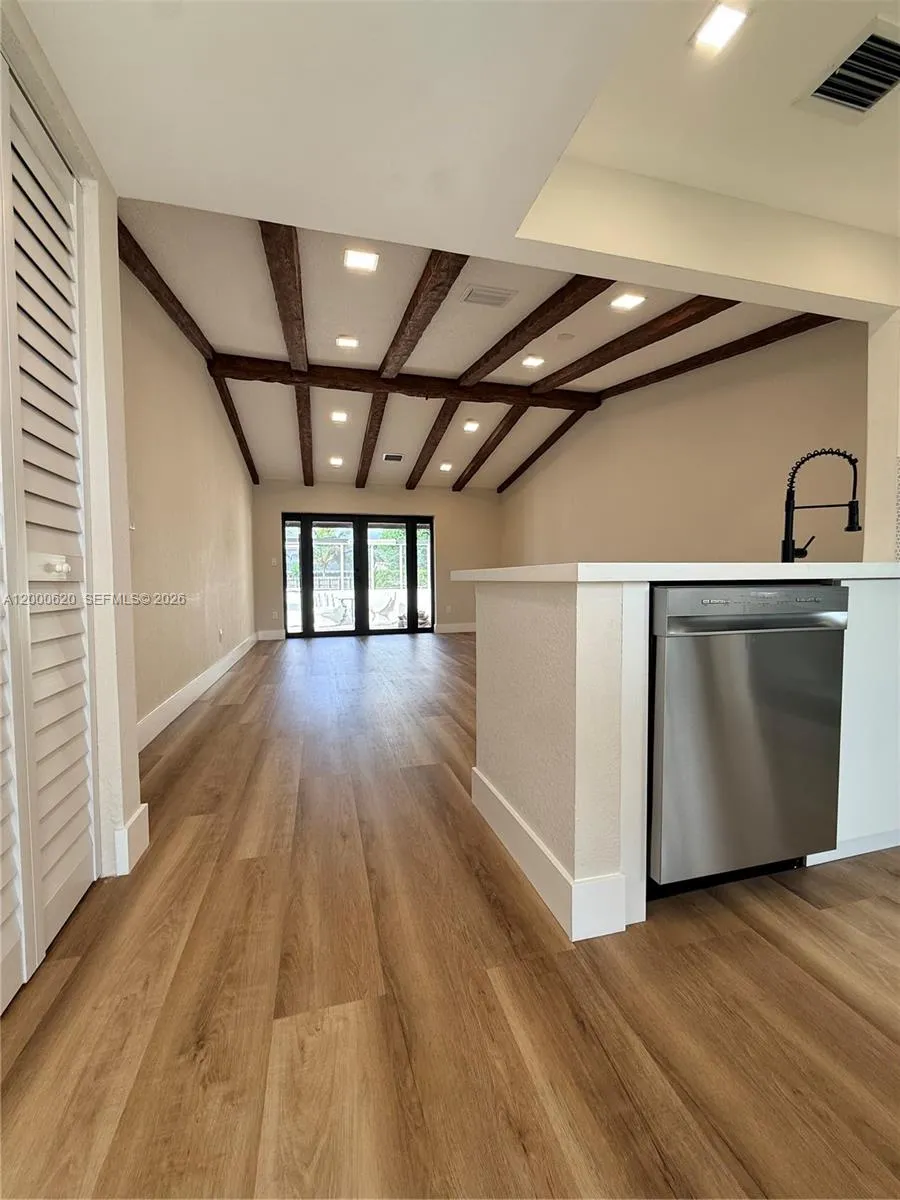 12104 SW 110th St Cir S, Miami FL 33186