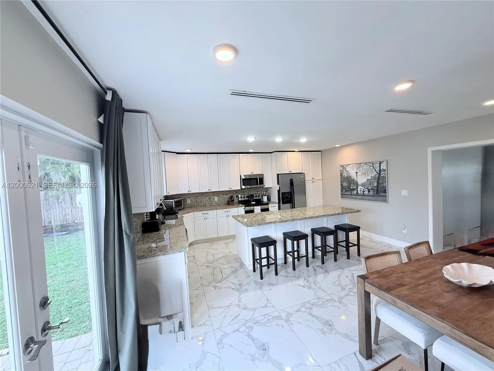 11020 SW 42nd Ter, Miami FL 33165