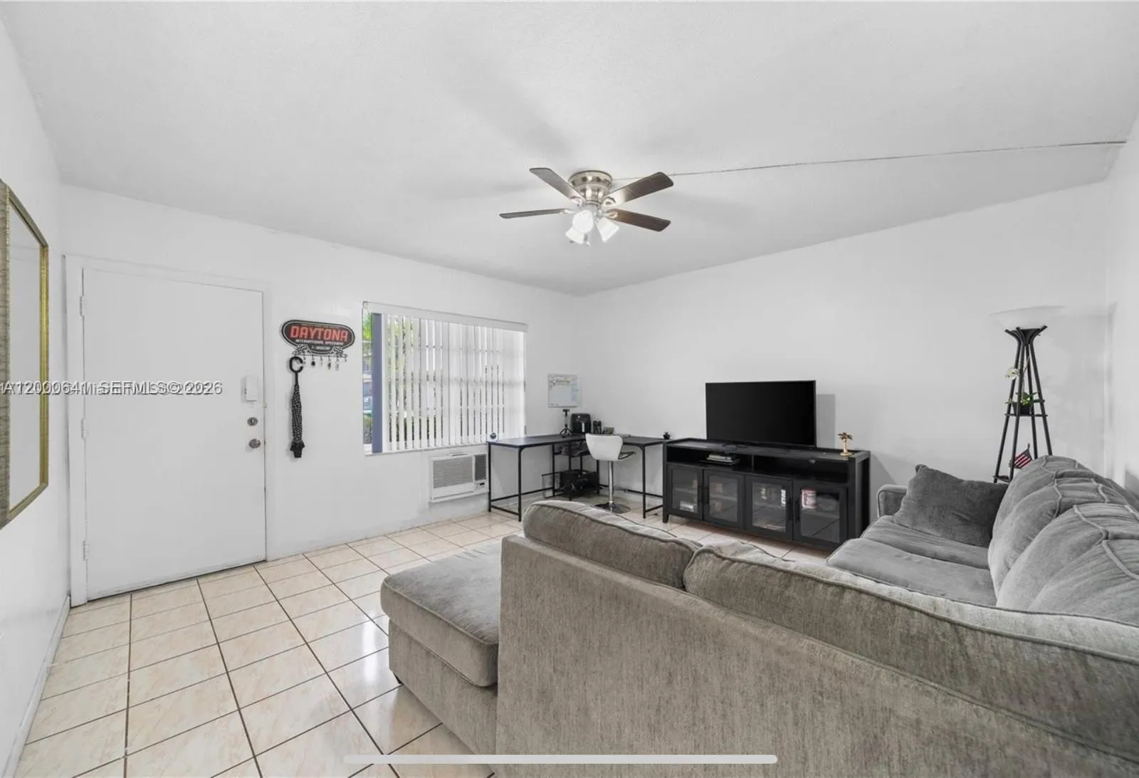 16900 NE 14 # 109, Miami FL 33162