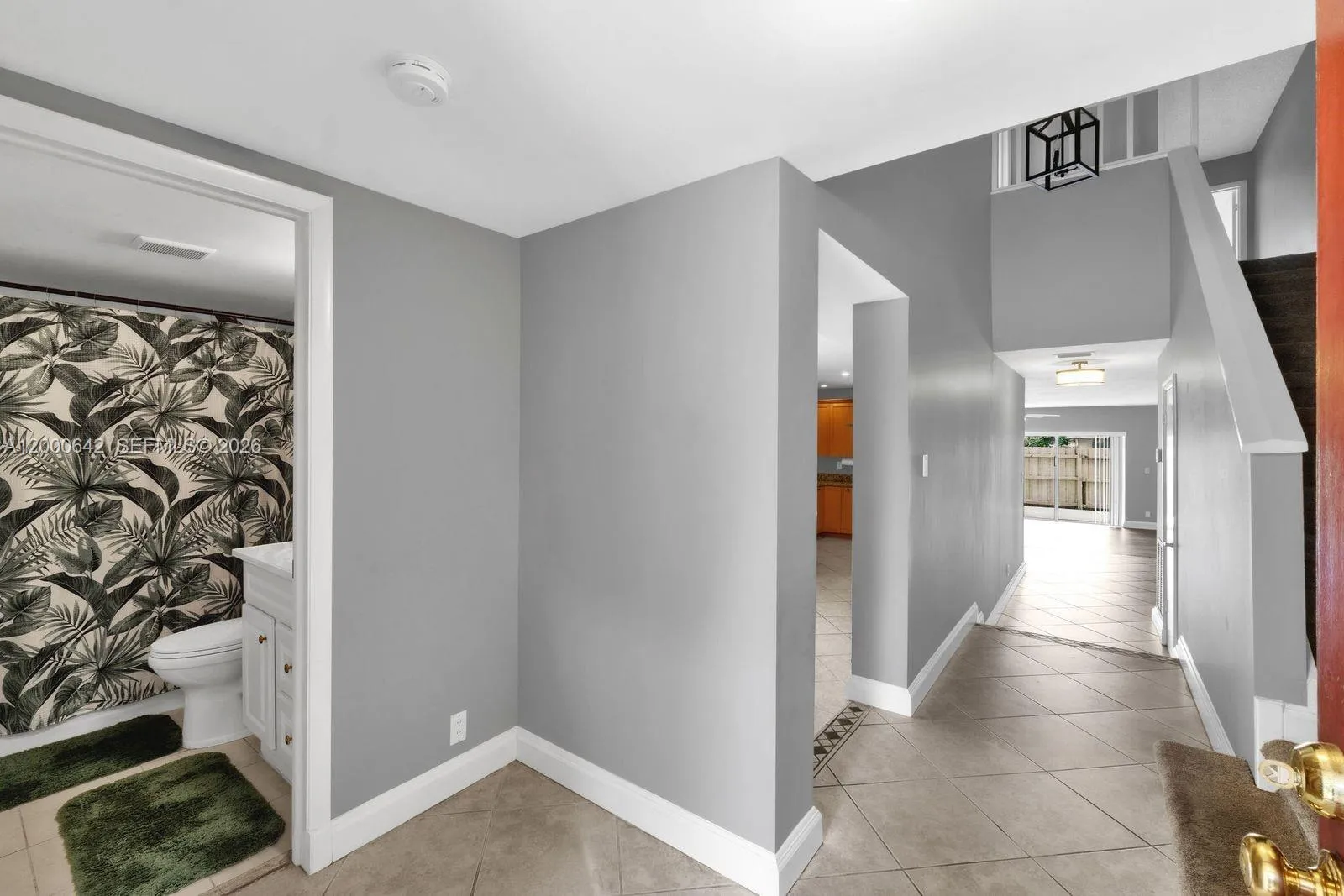 6900 NW 5th St # 201, Plantation FL 33317