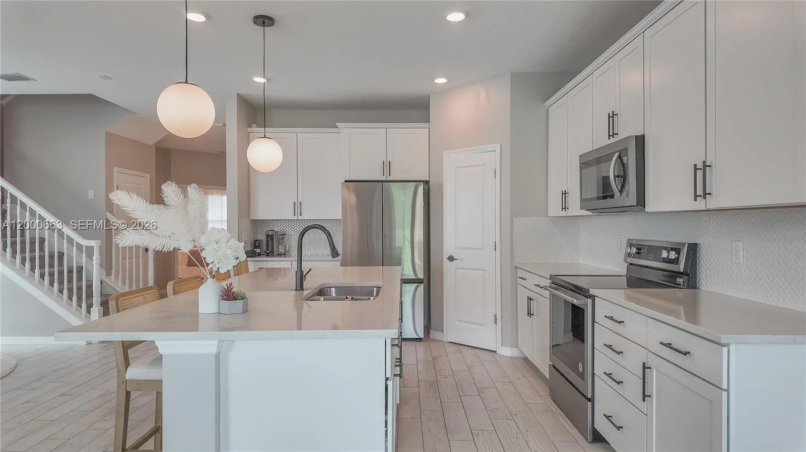 8108 NW 78th St, Tamarac FL 33321