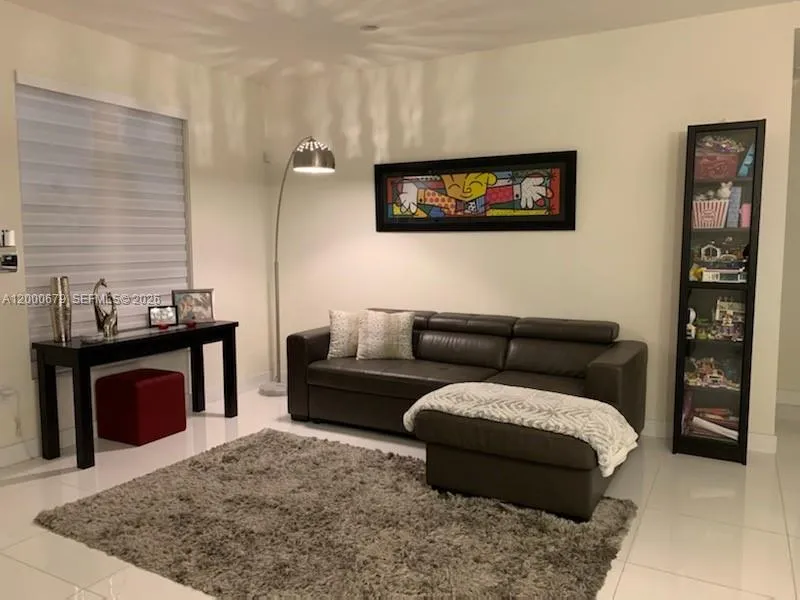 10220 NW 63rd Ter # 110, Doral FL 33178