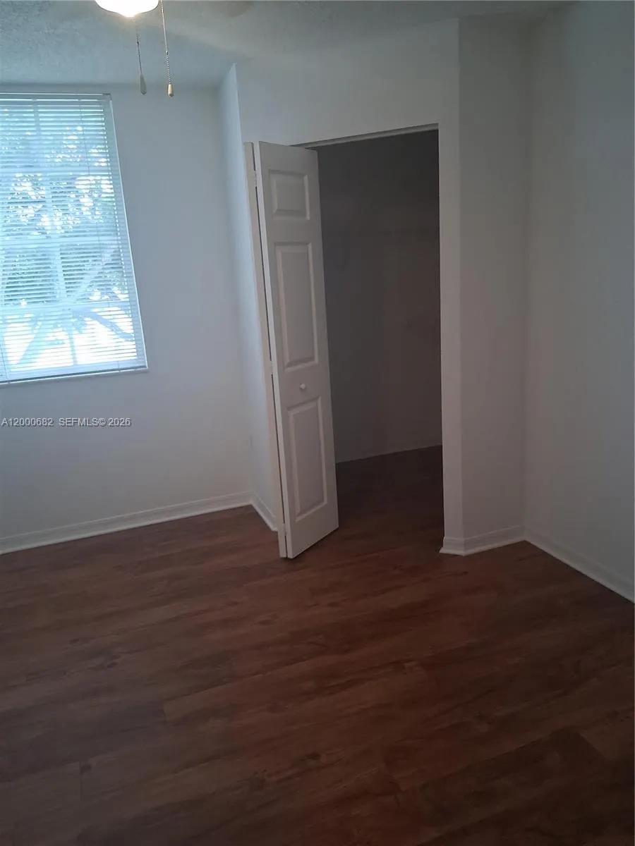 620 SW 111th Ave # 203, Pembroke Pines FL 33025
