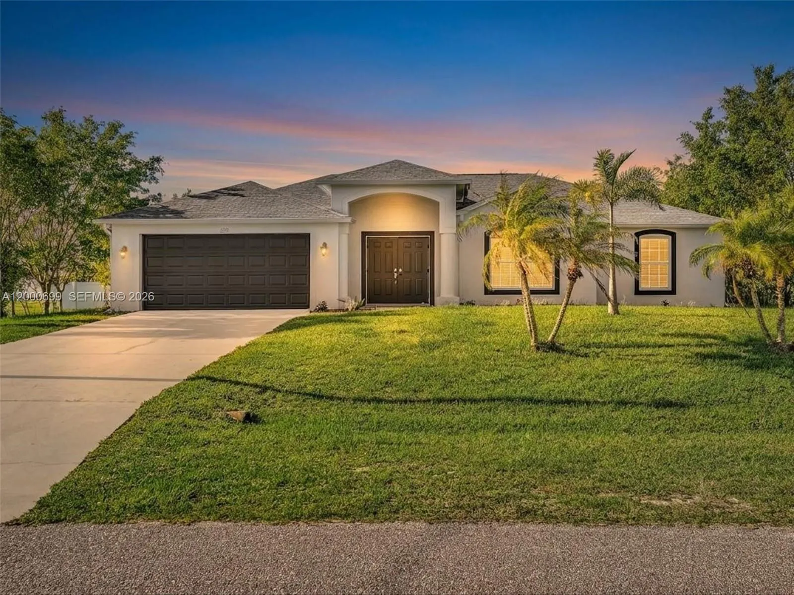 2022 NW 9th Terrace, Cape Coral FL 33993
