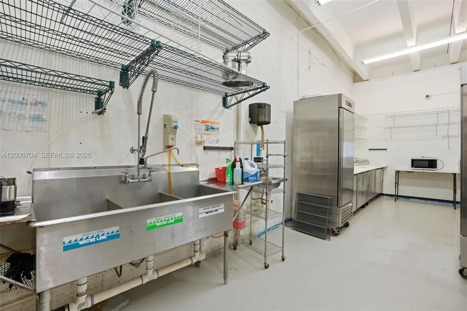 Commercial Kitchen For Sale In Hialeah Gardens, Hialeah Gardens FL 33016