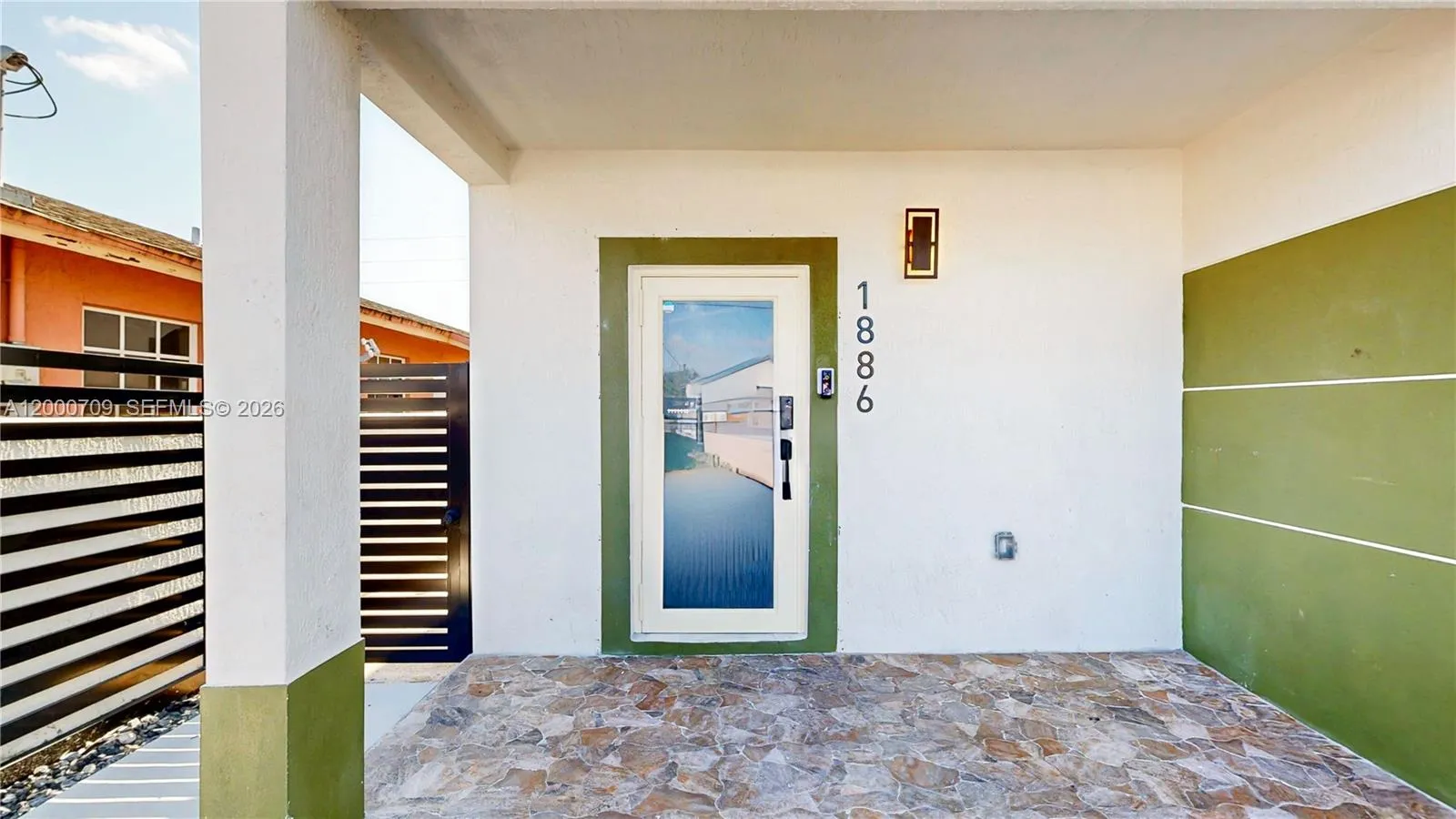 1886 NW 68th St, Miami FL 33147