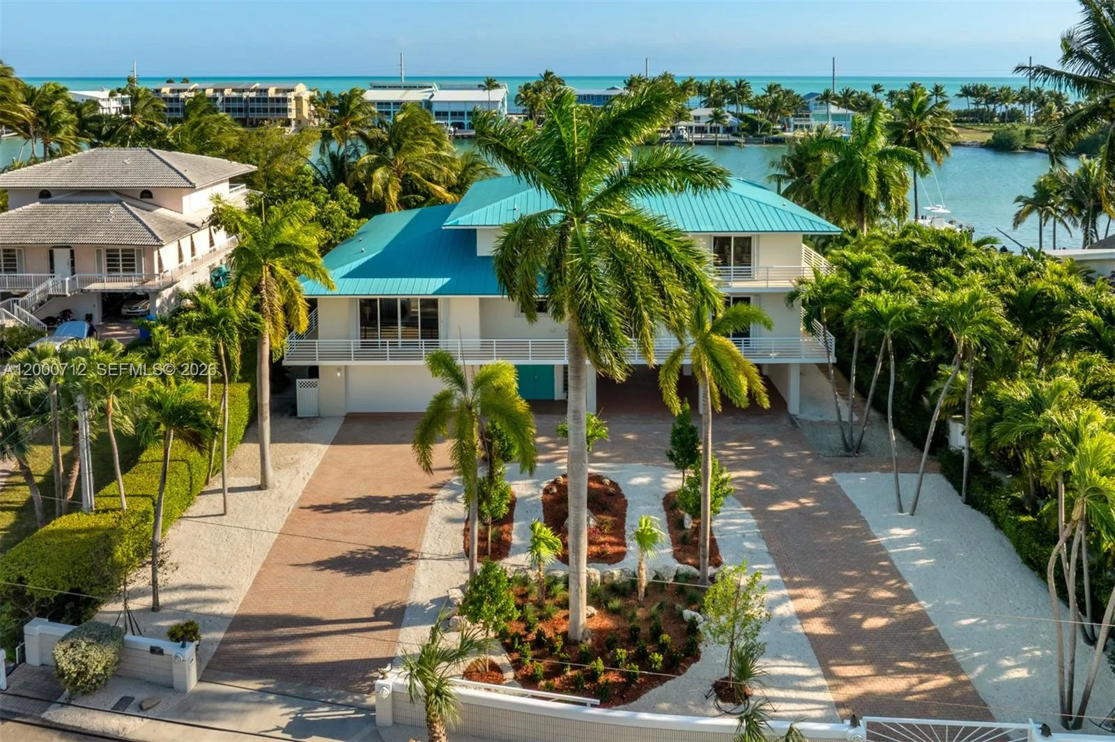 137 Sapodilla Dr, Islamorada FL 33036