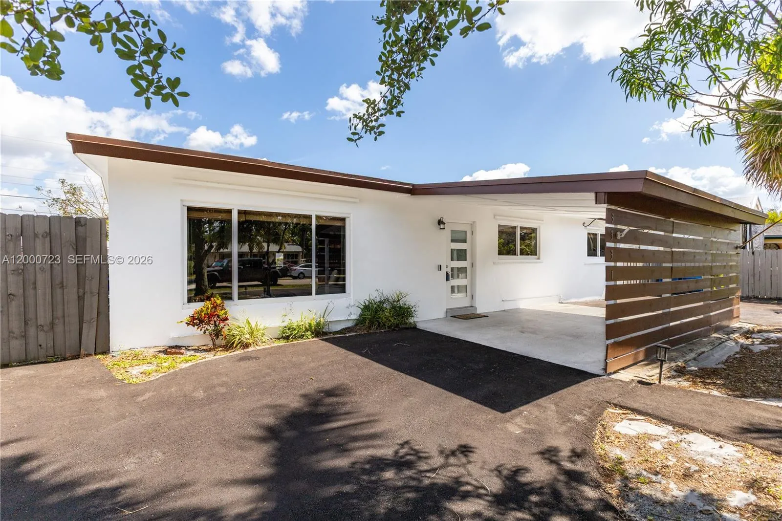 3331 SW 21st St, Fort Lauderdale FL 33312