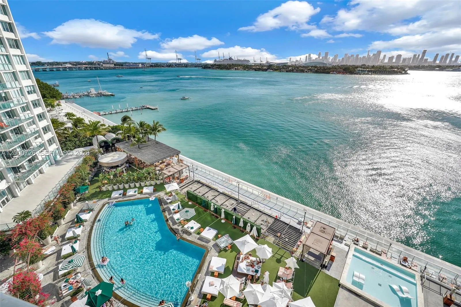 1100 West Ave # 916, Miami Beach FL 33139