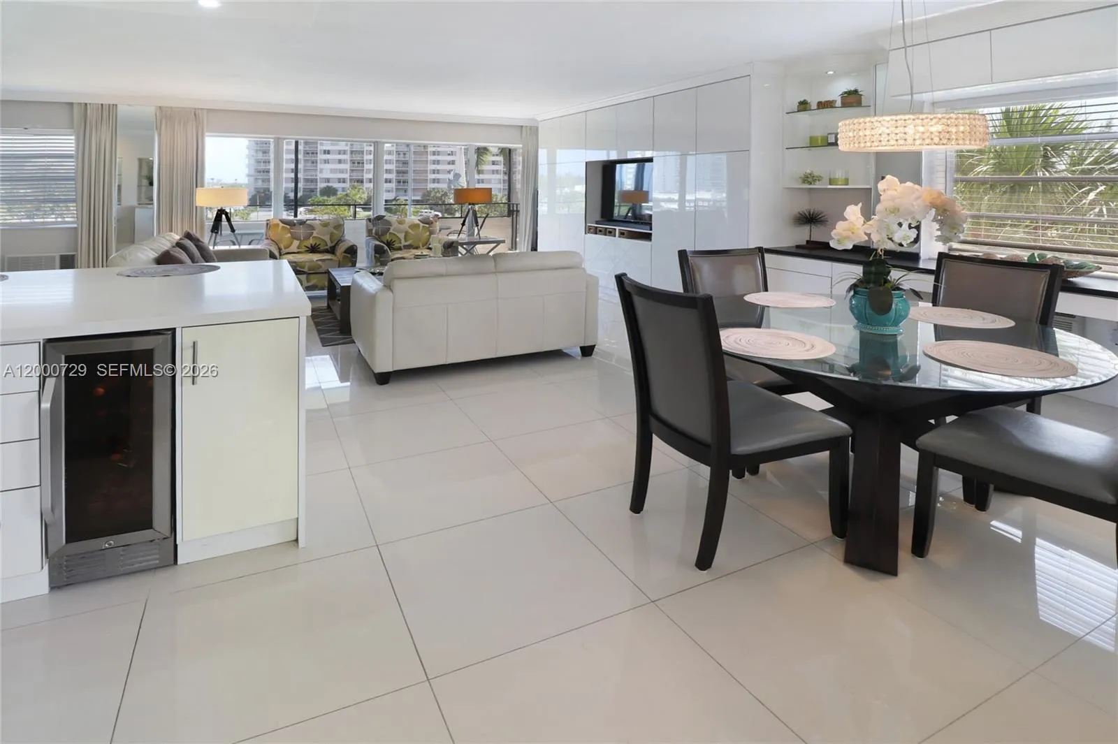 220 N Kings Point Dr # 415, Sunny Isles Beach FL 33160