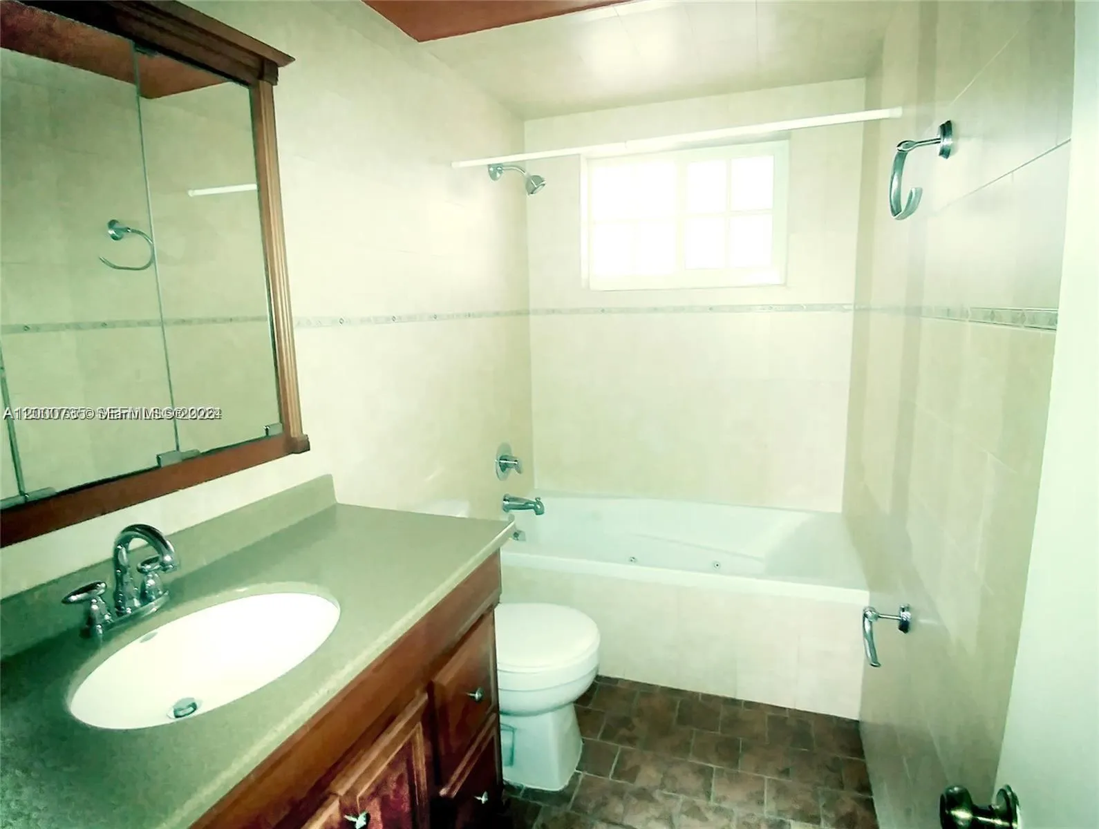 462 Golden Isles Dr # 205, Hallandale Beach FL 33009