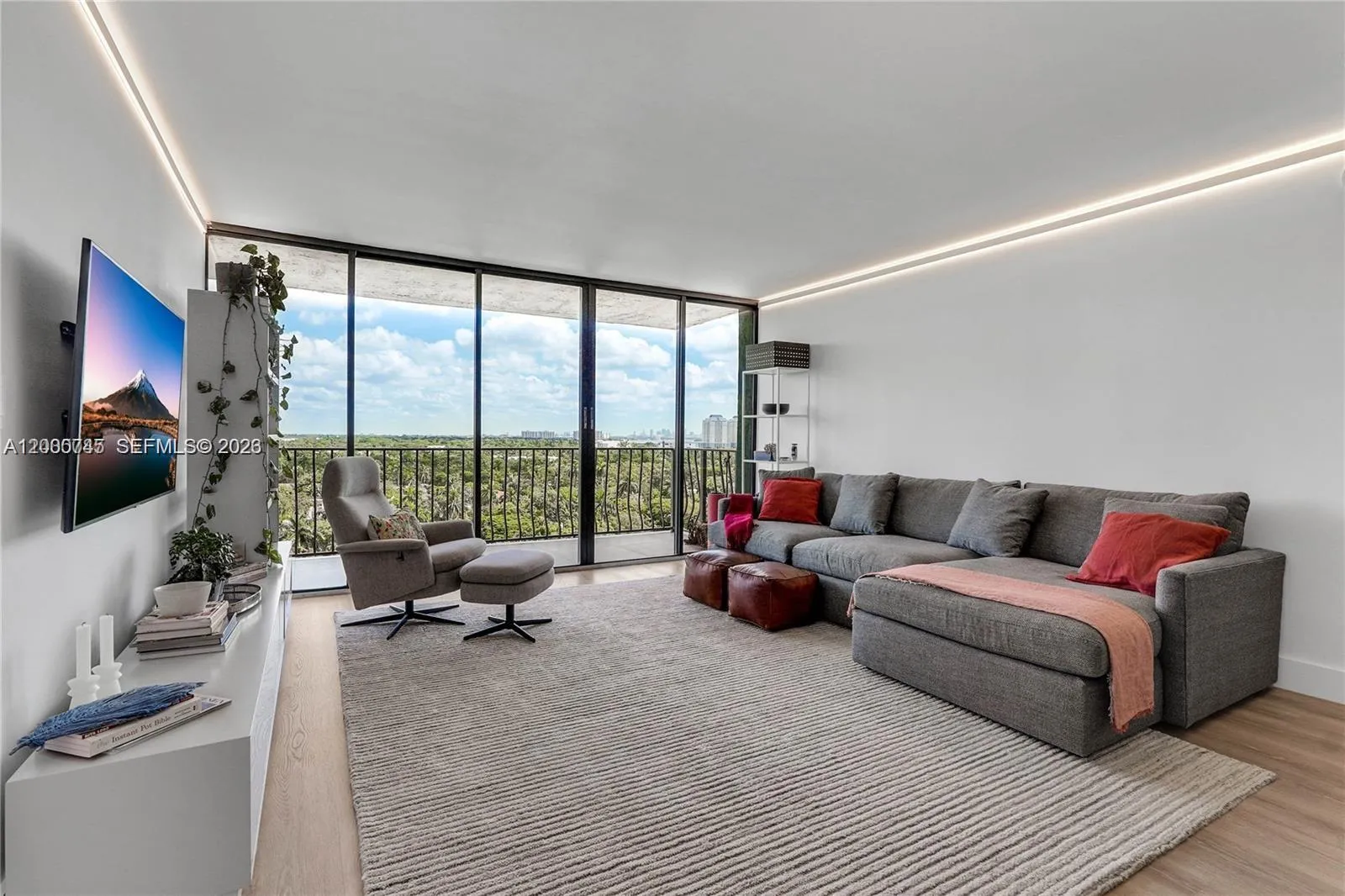 780 NE 69th St # 1108, Miami FL 33138