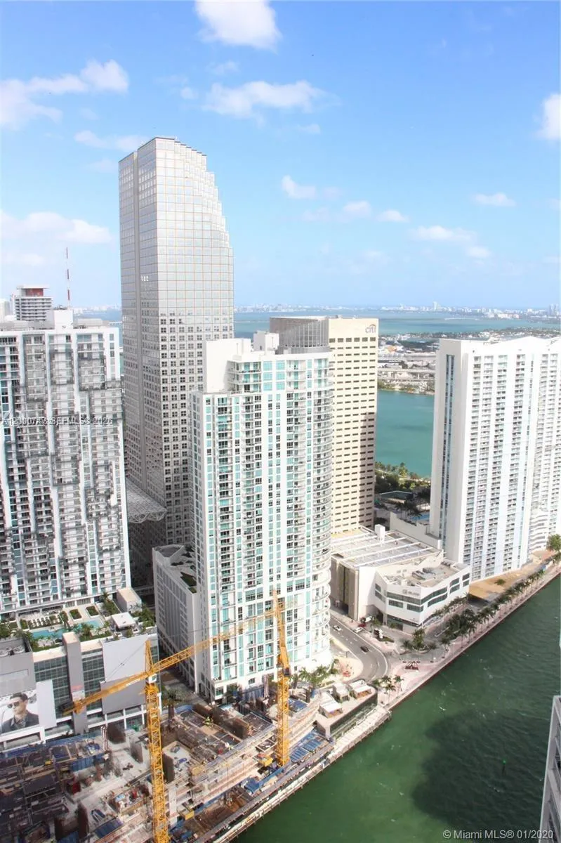 475 Brickell Ave # 5012, Miami FL 33131