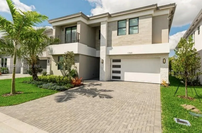 17041 Teton River Rd, Boca Raton FL 33496