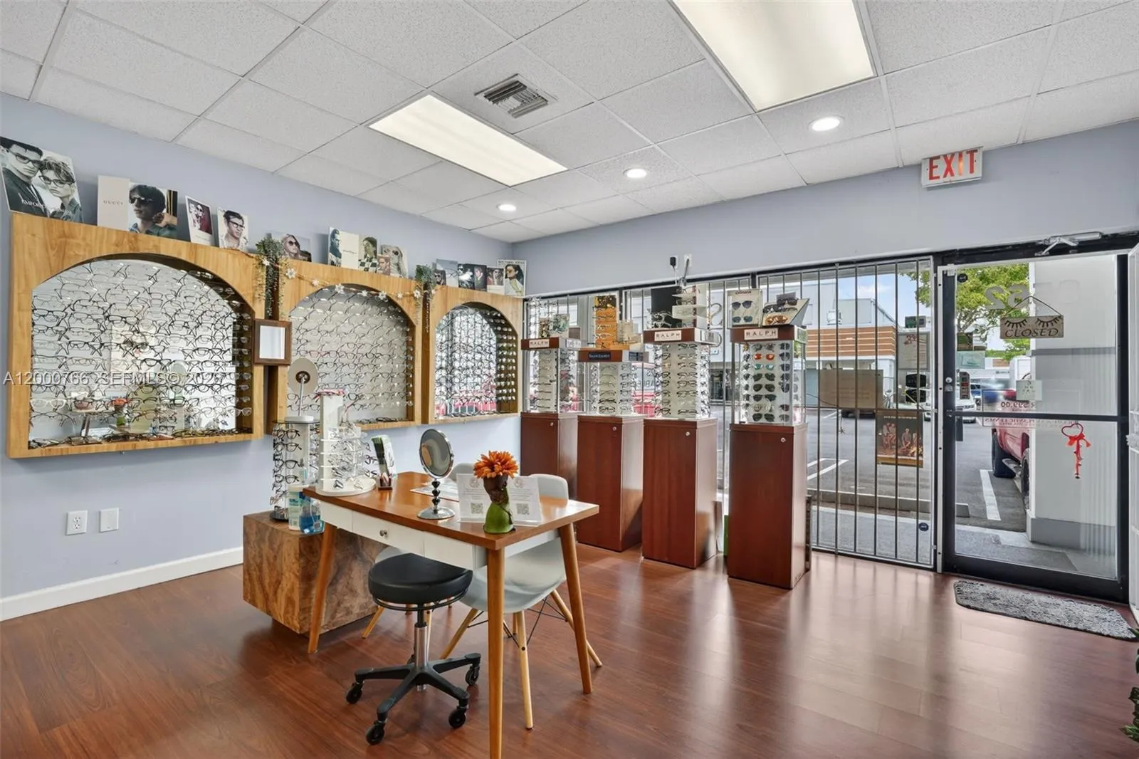 8562 SW 8th St, Miami FL 33144