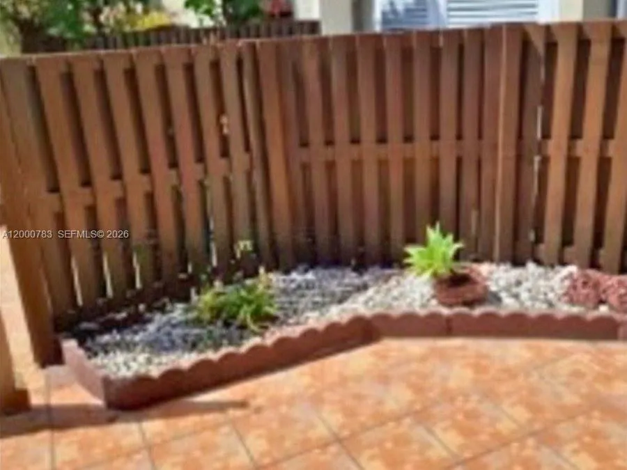 9970 NW 9th St Cir # 204, Miami FL 33172