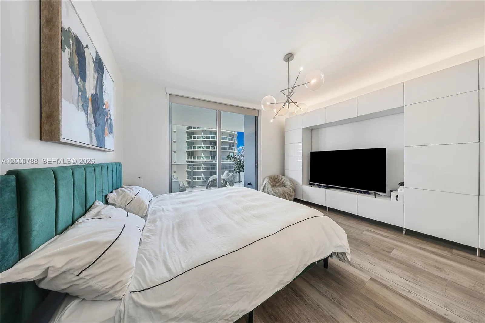 488 NE 18th St # 1711, Miami FL 33132