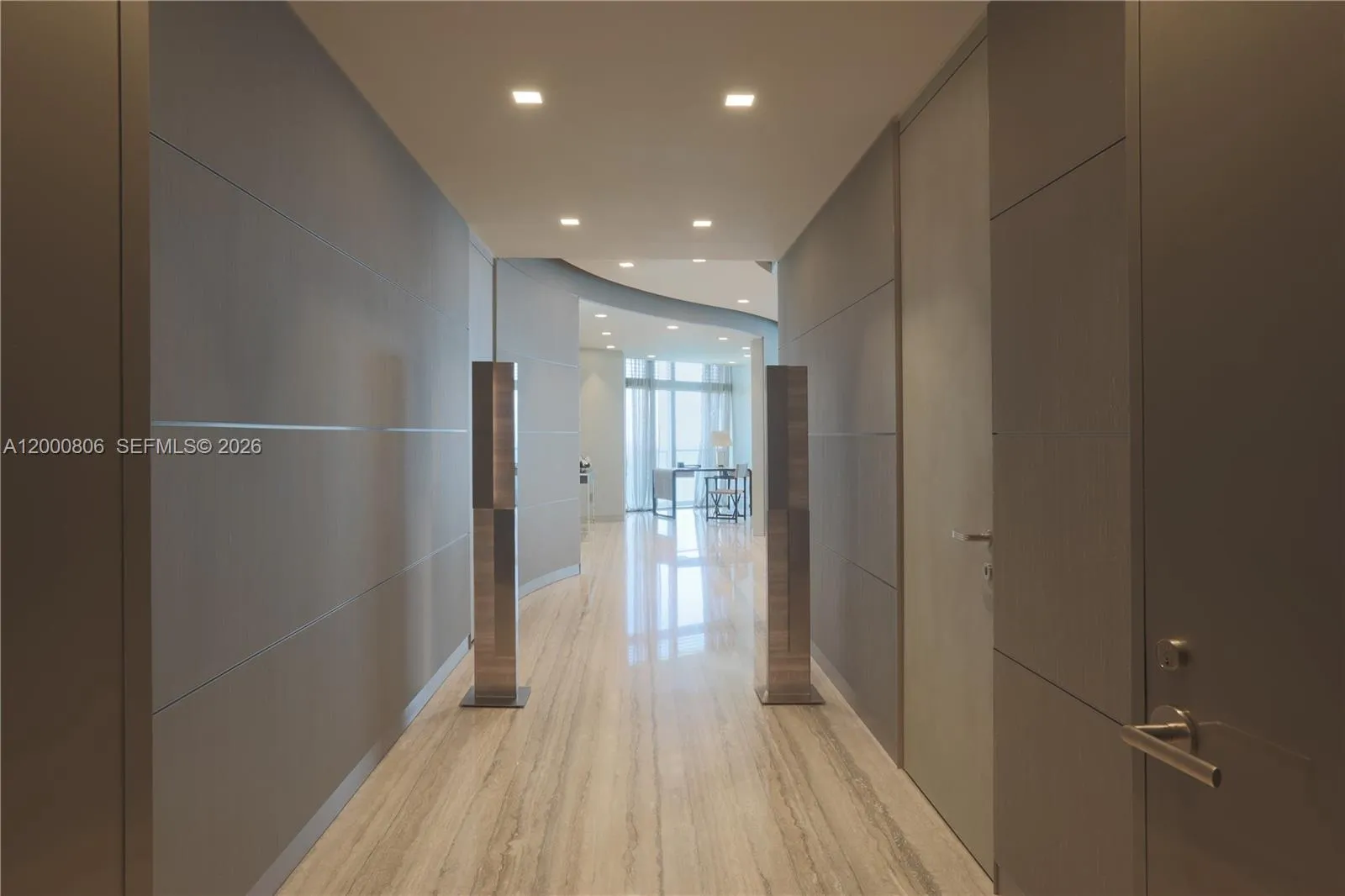 18975 Collins Ave # 4800, Sunny Isles Beach FL 33160