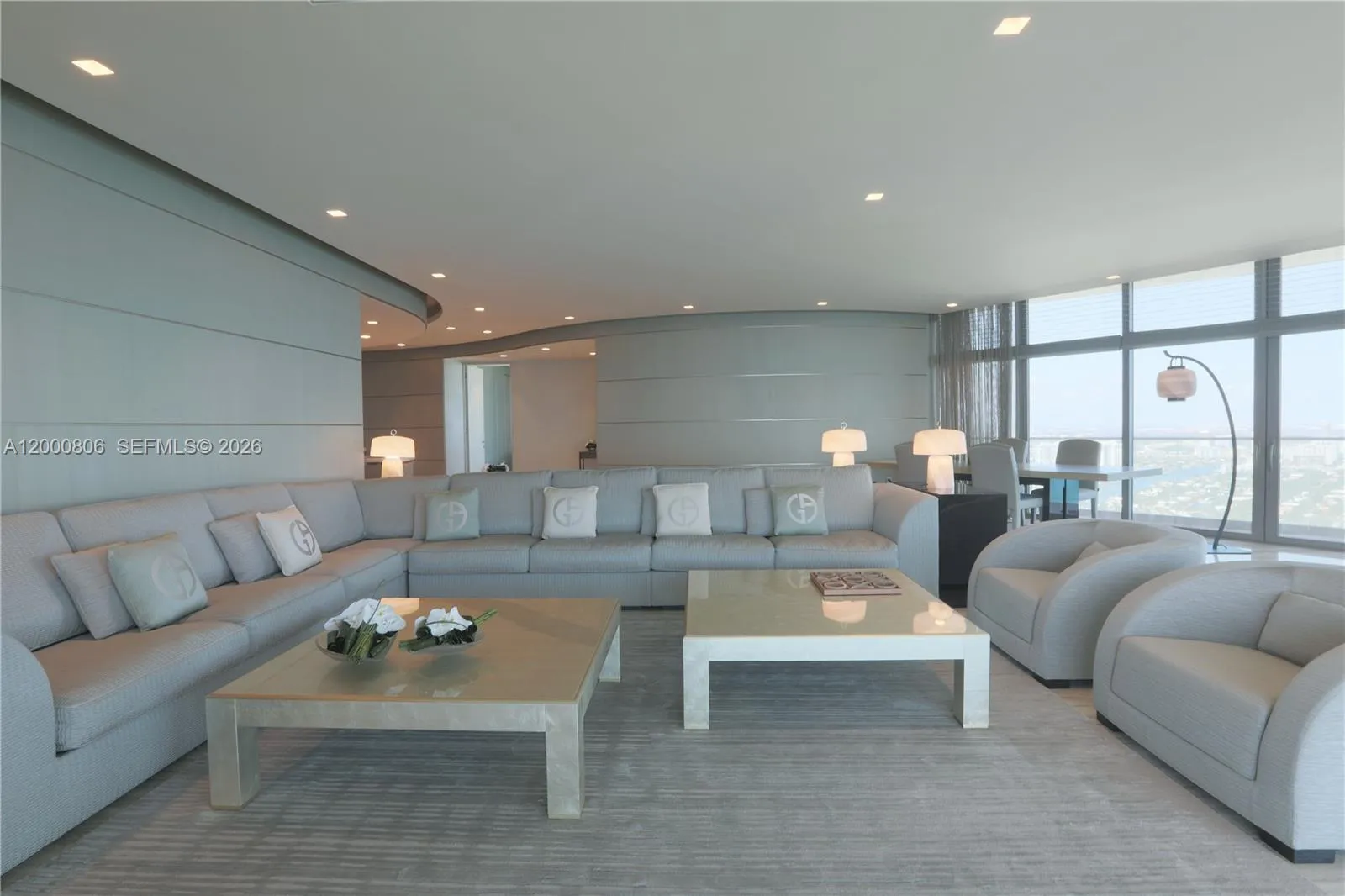 18975 Collins Ave # 4800, Sunny Isles Beach FL 33160