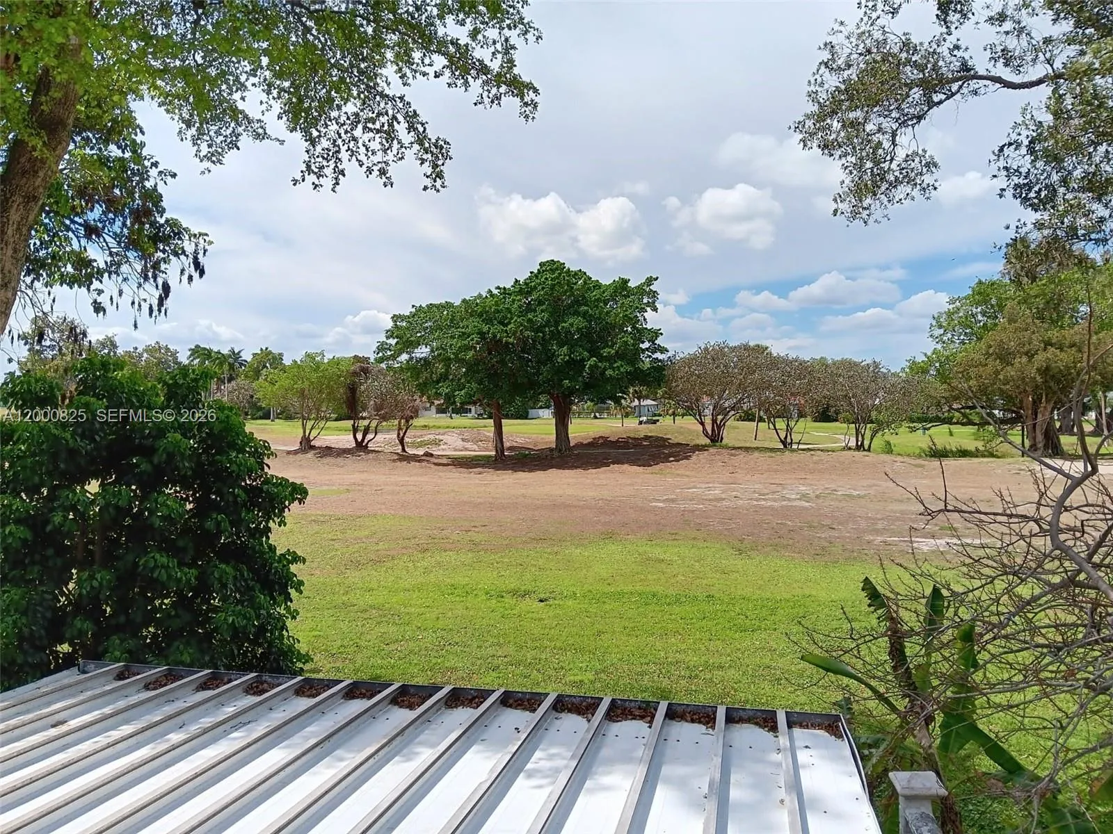 19174 Bobolink Dr, Hialeah FL 33015