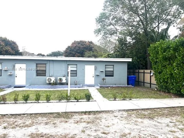 504 N 57th Ave, Hollywood FL 33021