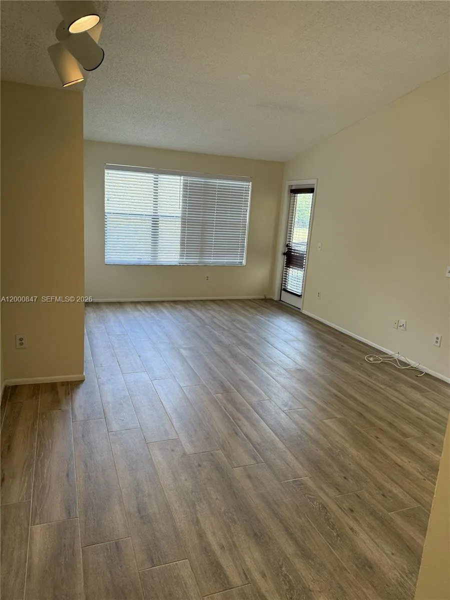 4401 W Mcnab Rd # 30, Pompano Beach FL 33069