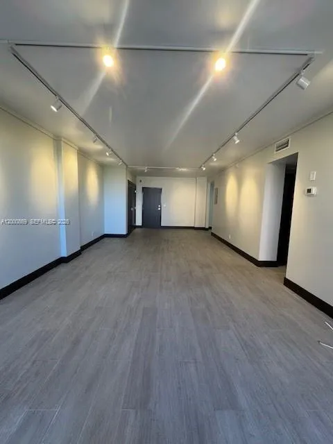 90 Edgewater Dr # 606, Coral Gables FL 33133