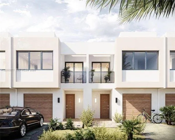 4 bedroom 3 bath for sale at 700 CYPRESS GROVE DRIVE, Pompano Beach FL 33069
