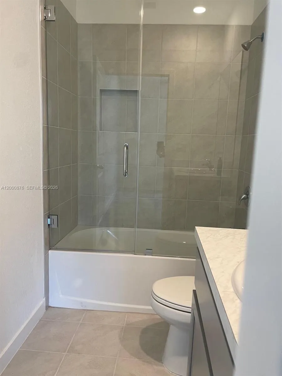 1386 NE 3rd Ave, Florida City FL 33034