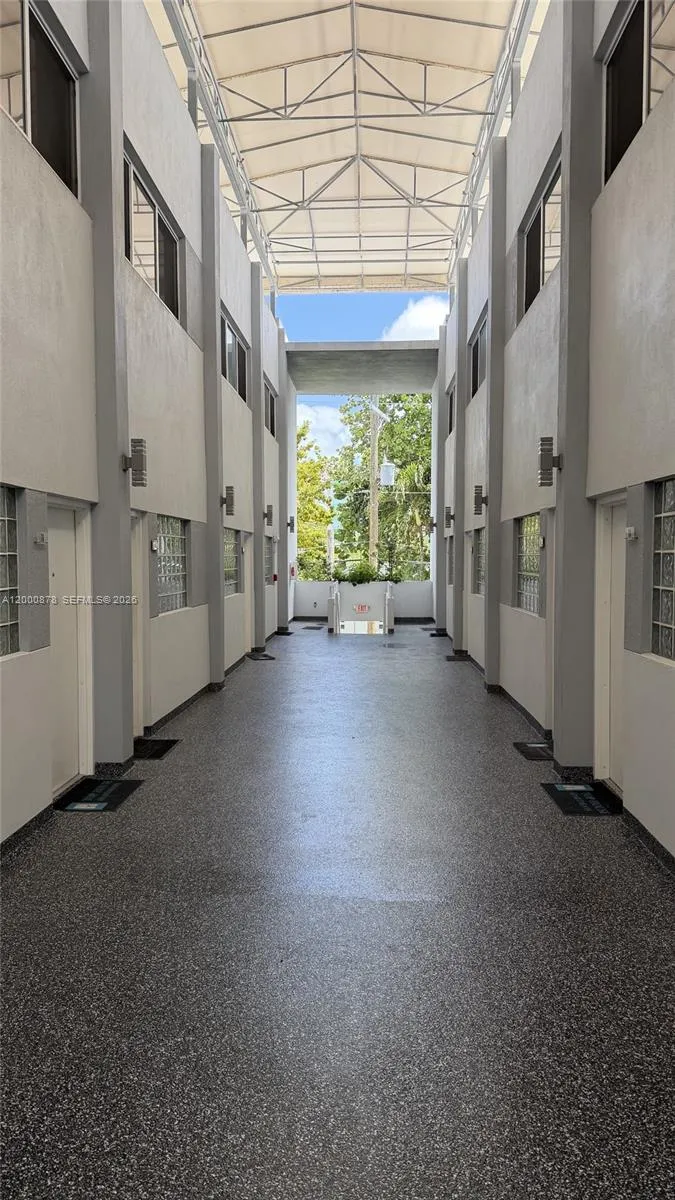 645 Palmetto Dr # 12, Miami Springs FL 33166