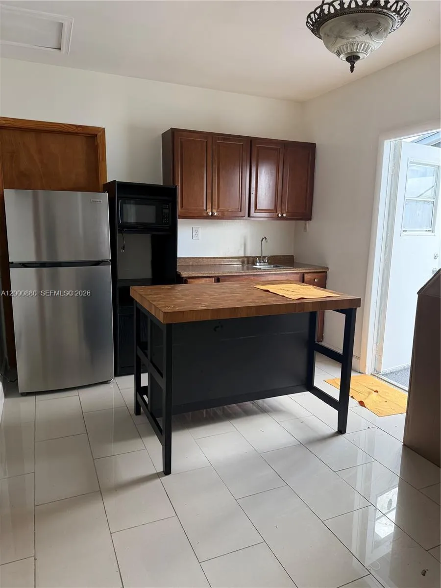 13410 SW 81st St # 2, Miami FL 33183