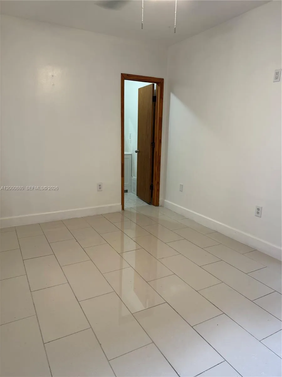 13410 SW 81st St # 2, Miami FL 33183