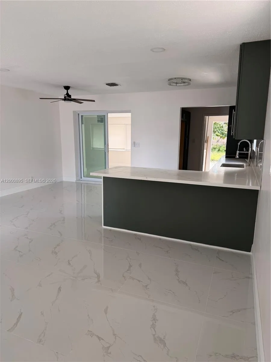 7380 Cleveland St # 7380, Hollywood FL 33024