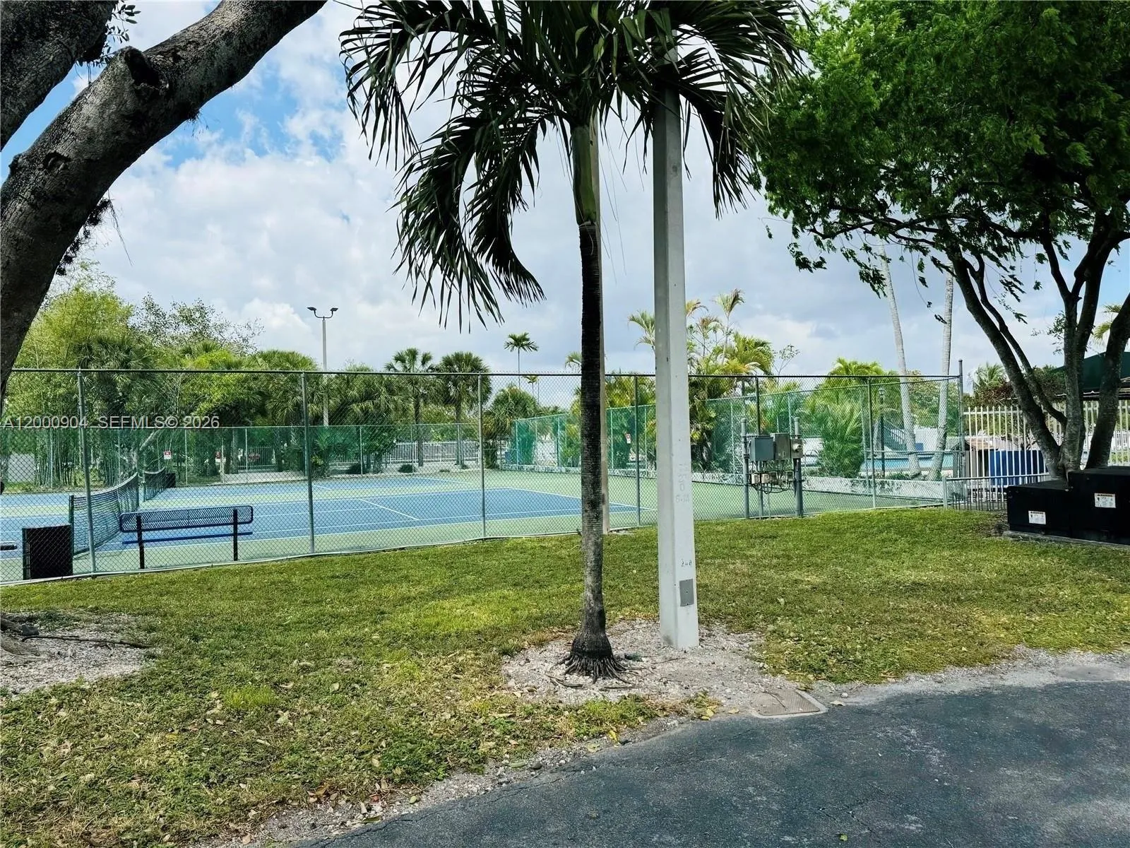 6970 SW 110th Pl, Miami FL 33173