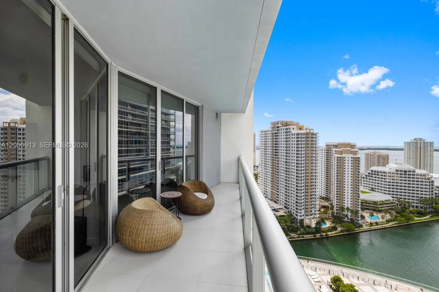 475 Brickell Ave # 2611, Miami FL 33131