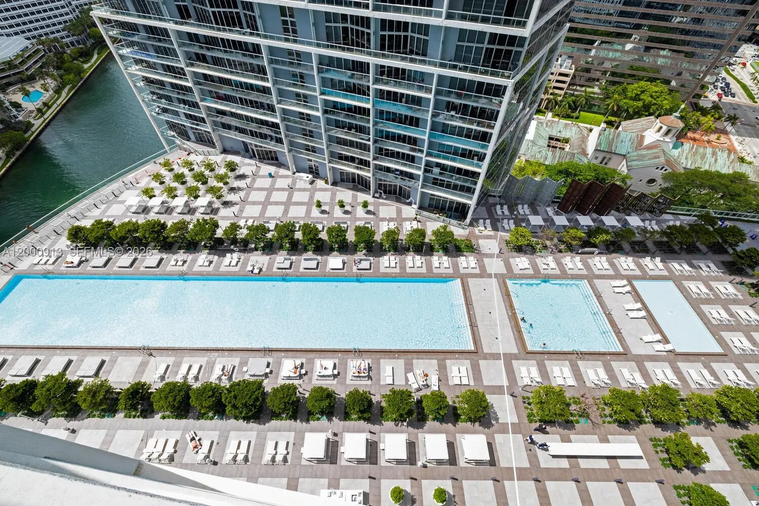 475 Brickell Ave # 2611, Miami FL 33131