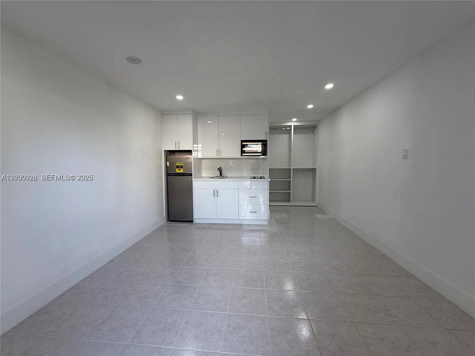 6820 SW 5th St # 1, Miami FL 33144