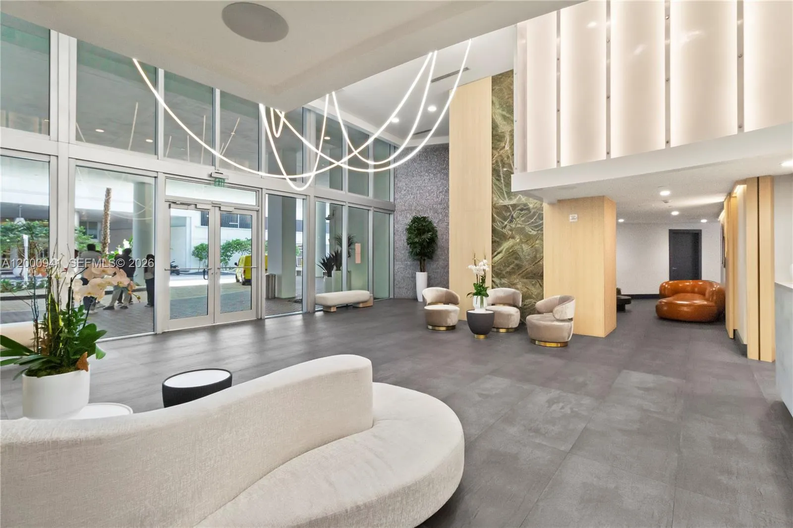 90 SW 3rd St # 2908, Miami FL 33130