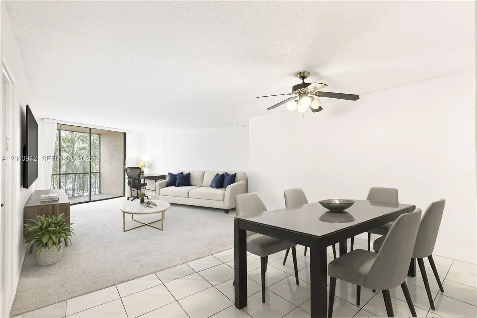 3800 N Hills Dr # 206, Hollywood FL 33021