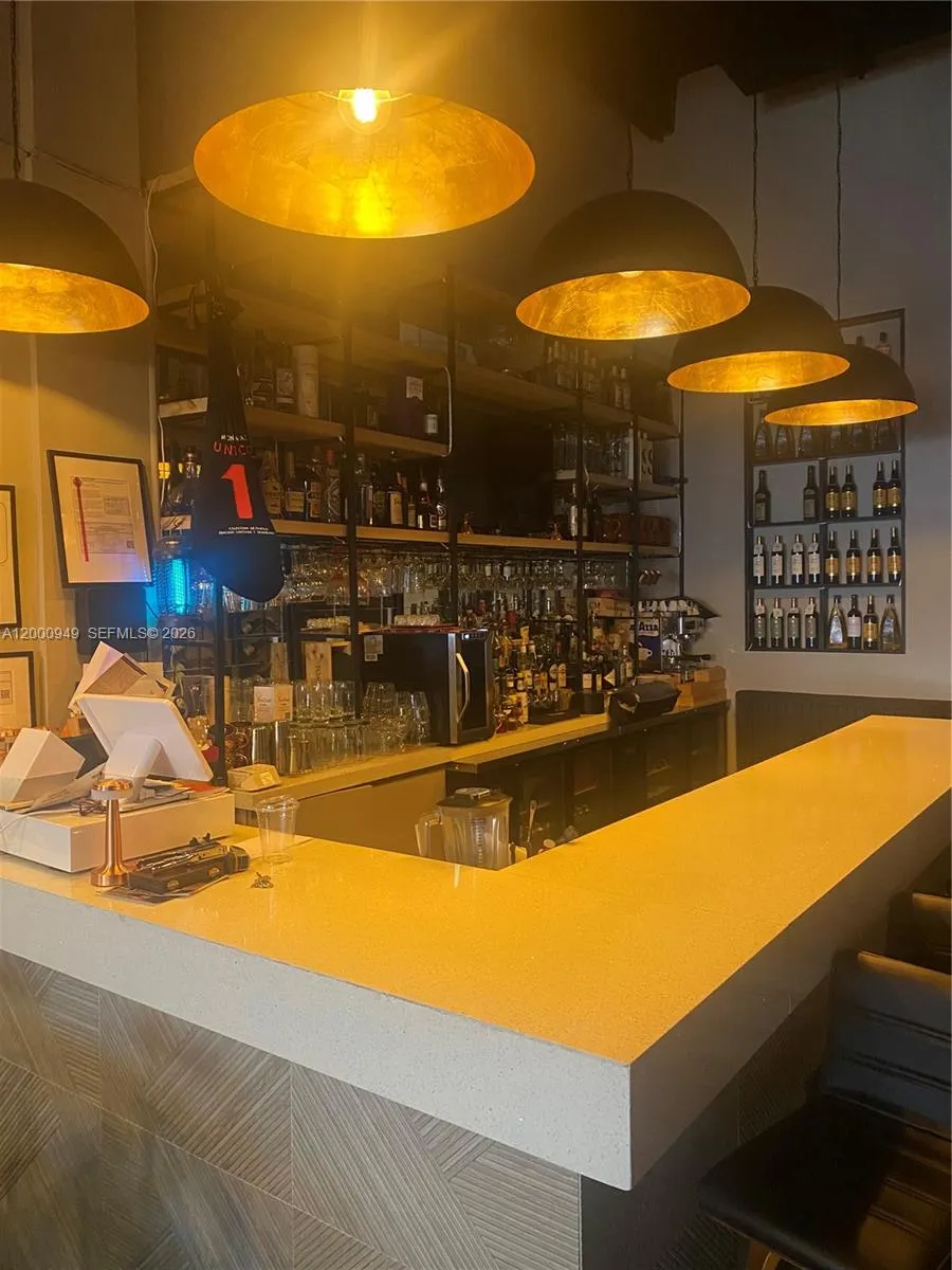 9511 S DIXIE HWY, Pinecrest FL 33156