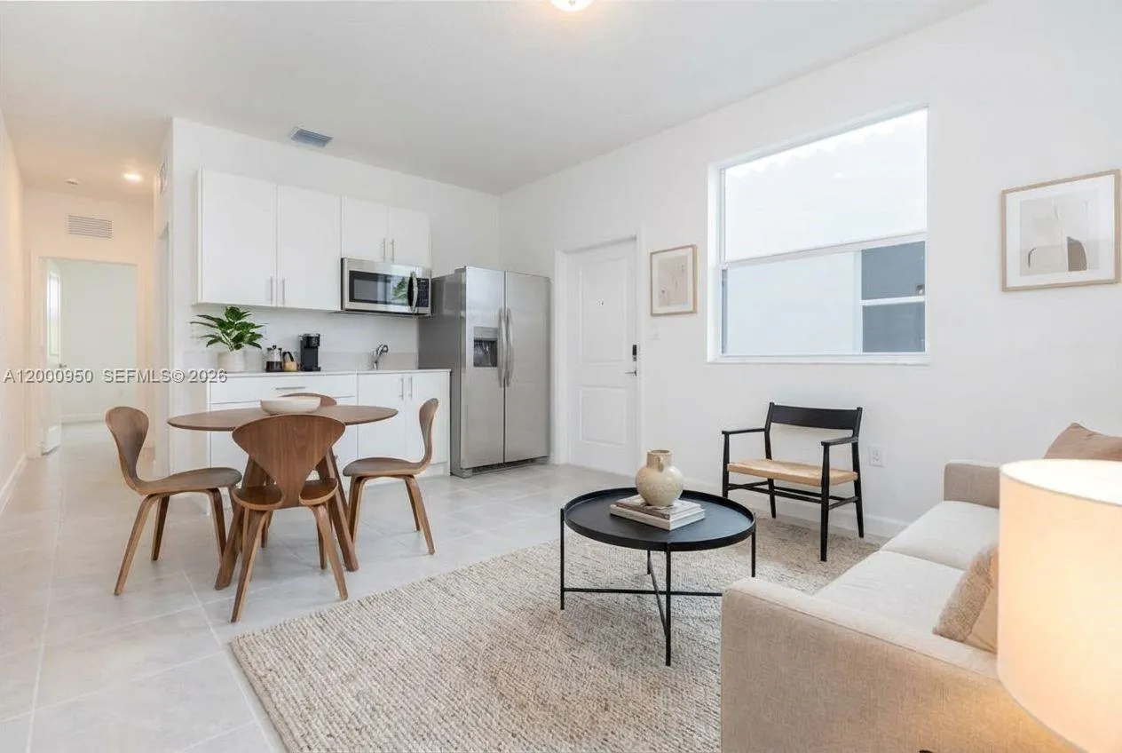 2636 SE 8th Ct, Homestead FL 33035