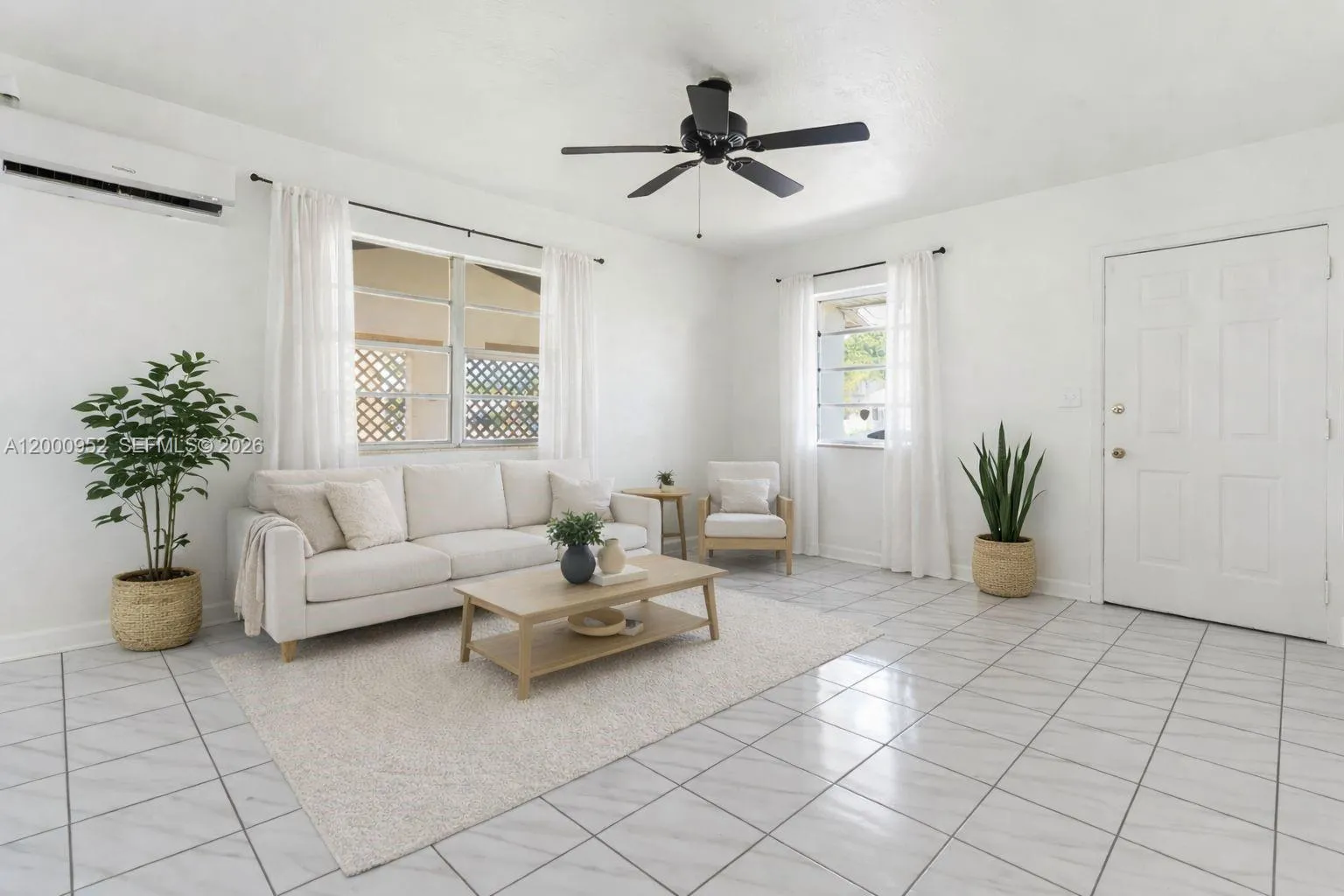 2820 Fletcher St, Hollywood FL 33020