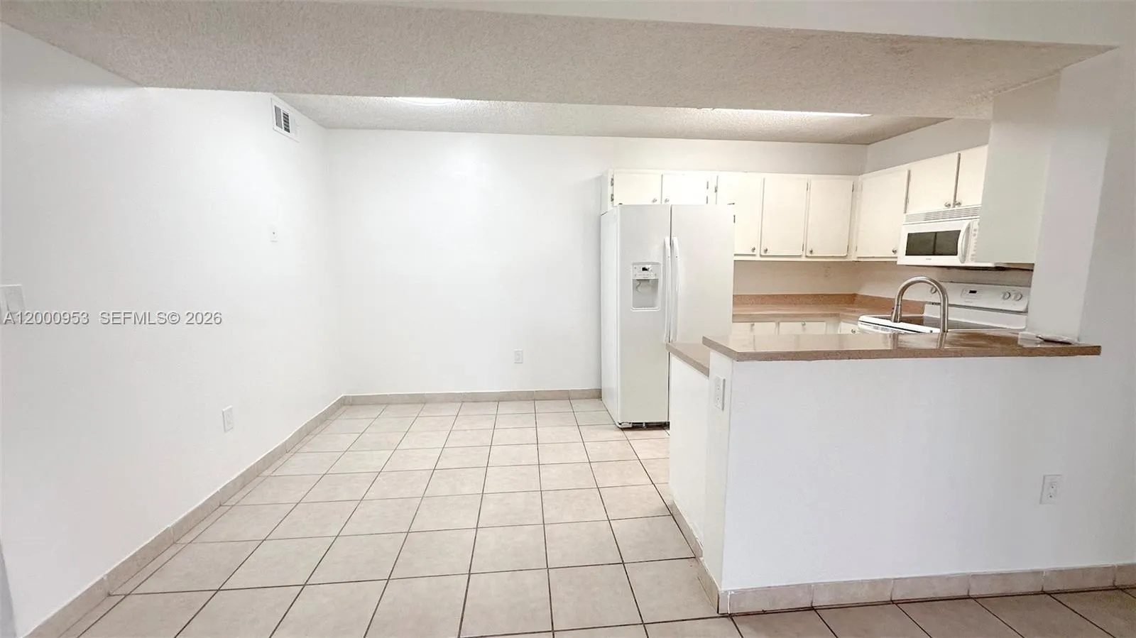 9491 S Palm Cir S # 103, Pembroke Pines FL 33025