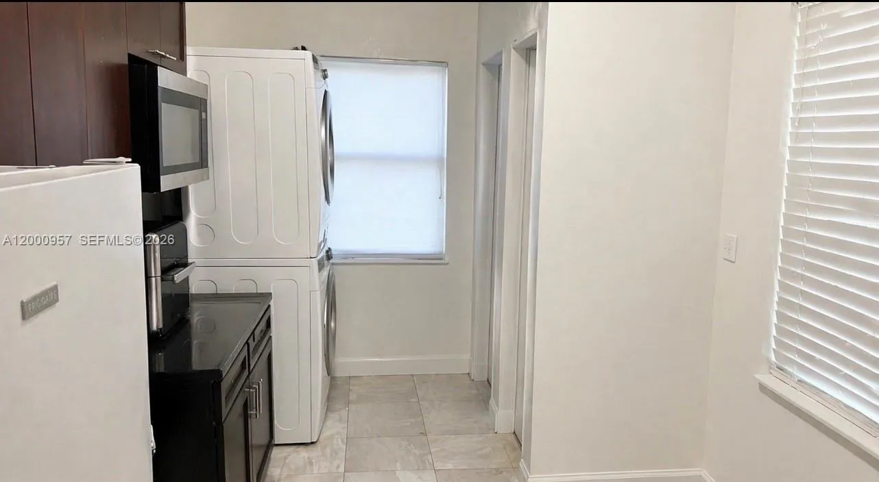 15206 NE 8th Ave, Miami FL 33162