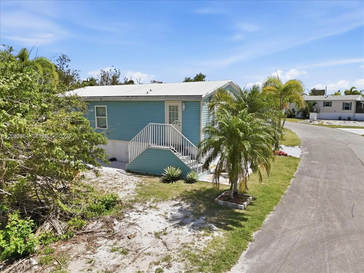 851 Arapaho # 0, Other City - In The State Of Florida FL 33931